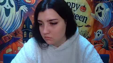 ScarletCargo online show from November 2025 05:54:01 AM