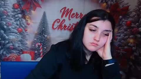 ScarletCargo online show from December 2025 12:01:01 PM