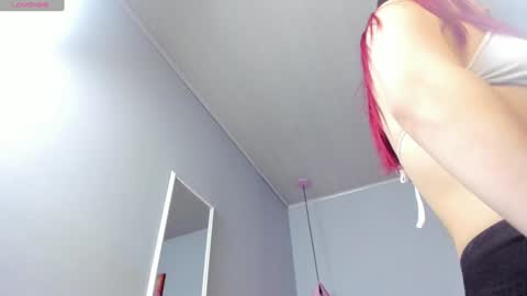 Scarlet  online show from January 2025 05:19:01 AM