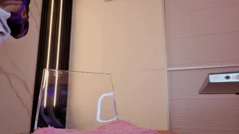 I am  Scarleth  Check mi profile online show from October 2025 12:08:02 PM