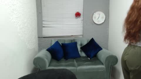 scarlethsexy69 online show from October 2025 12:38:01 PM