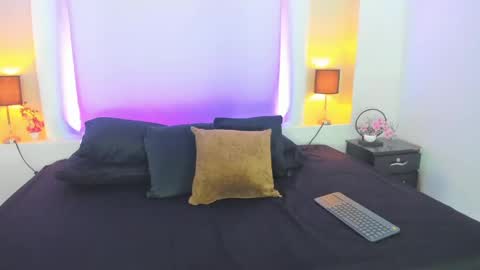 Scarlet online show from May 2026 06:26:02 PM