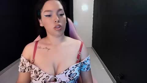 scarlett velvet  online show from March 2026 12:20:01 PM