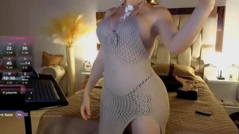 scarlette_tsunade online show from September 2025 01:49:01 AM