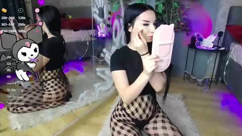 scarlettjakobs online show from November 2025 07:18:02 AM