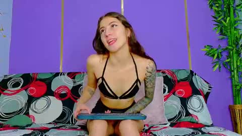 Snapshot of scarlettjones_x chatting on September 2025 08:20:02 PM Scarlet online show from September 2025 08:20:02 PM