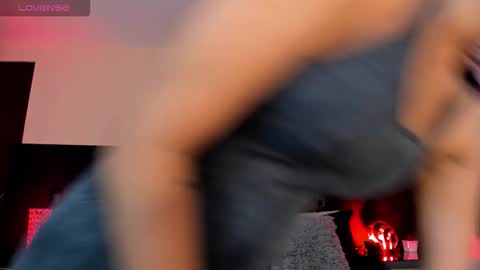 scarlettorres online show from October 2025 03:21:02 PM