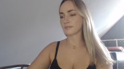 Snapshot of scarlettxblonde chatting on July 2026 02:26:01 PM ScarlettxBlonde online show from July 2026 02:26:01 PM