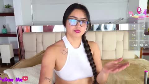 scarllet online show from September 2025 12:10:02 PM