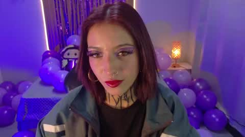 Scarllett online show from November 2025 06:13:01 AM