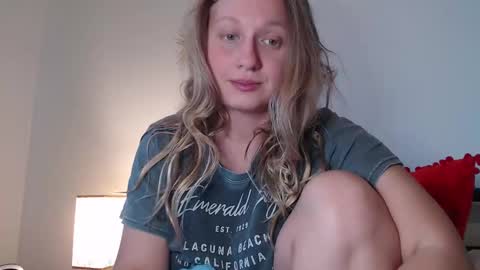 Snapshot of scartit chatting on May 2026 07:53:02 PM ScarTit Bernhard online show from May 2026 07:53:02 PM