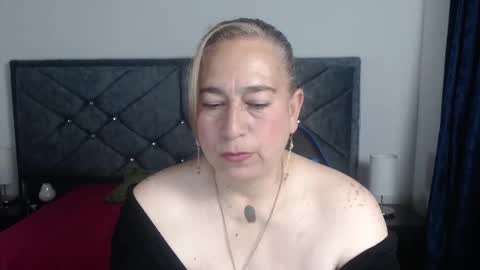 Sccarlet online show from November 2025 02:04:01 PM