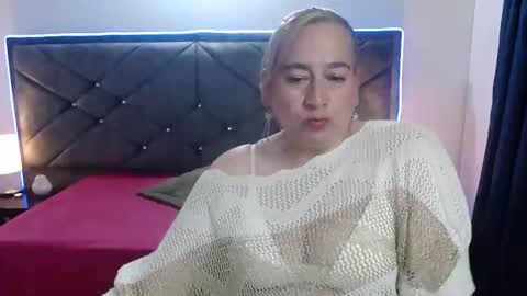 Sccarlet online show from November 2025 11:38:02 PM