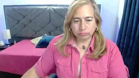 Sccarlet online show from December 2025 11:10:01 PM