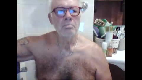 Snapshot of schizzodoro chatting on September 2025 03:05:01 AM schizzodoro online show from September 2025 03:05:01 AM