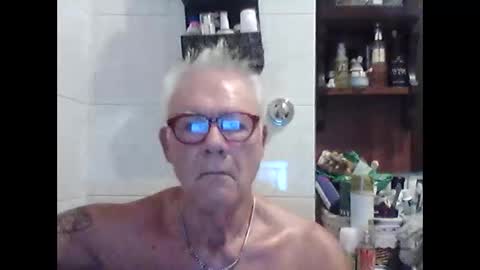 Snapshot of schizzodoro chatting on September 2025 02:56:02 AM schizzodoro online show from September 2025 02:56:02 AM