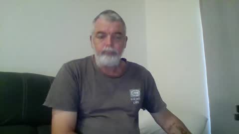 Snapshot of schooner73 chatting on December 2024 11:10:02 PM Schooner73 online show from December 2024 11:10:02 PM