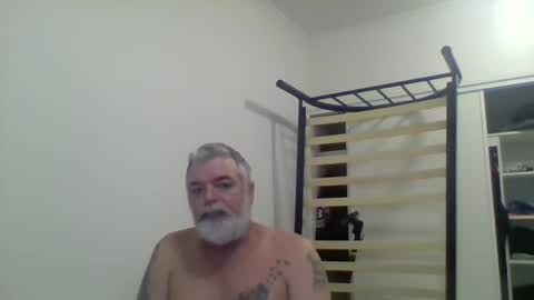 Snapshot of schooner73 chatting on January 2025 09:08:02 PM Schooner73 online show from January 2025 09:08:02 PM