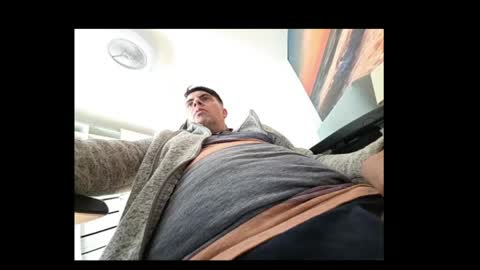 Snapshot of schosch01 chatting on April 2026 12:40:01 PM schosch01 online show from April 2026 12:40:01 PM