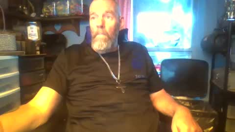schroederjohn887 online show from October 2025 11:16:01 PM