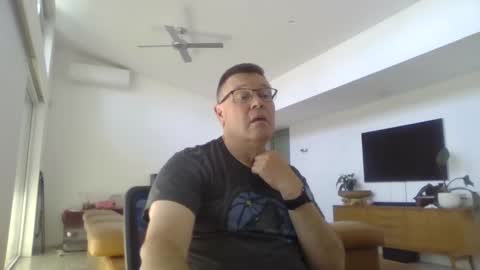 Scoobs online show from February 2026 04:28:02 AM