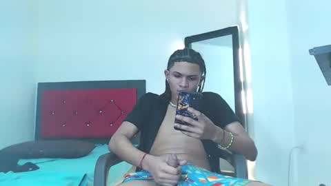 Snapshot of scootthh chatting on December 2025 02:08:02 AM scootthh online show from December 2025 02:08:02 AM