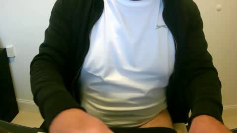 Snapshot of scotti30 chatting on October 2025 07:47:02 AM Scott online show from October 2025 07:47:02 AM