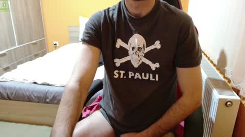 Snapshot of scotty_98 chatting on February 2025 08:20:02 PM scotty_98 online show from February 2025 08:20:02 PM