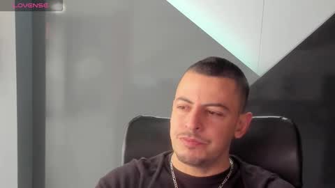 Snapshot of scotty_music chatting on September 2025 01:32:01 PM Ricardo online show from September 2025 01:32:01 PM