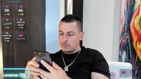 Snapshot of scotty_music chatting on October 2025 02:44:01 AM Ricardo online show from October 2025 02:44:01 AM