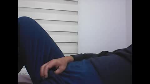 Evren online show from December 2025 08:24:02 PM