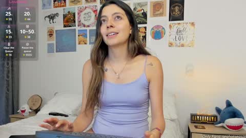 Snapshot of seahotseason chatting on January 2025 10:46:02 PM Aria Independent model online show from January 2025 10:46:02 PM