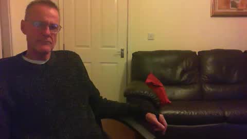 Snapshot of seakrait chatting on October 2025 08:29:02 PM seakrait online show from October 2025 08:29:02 PM