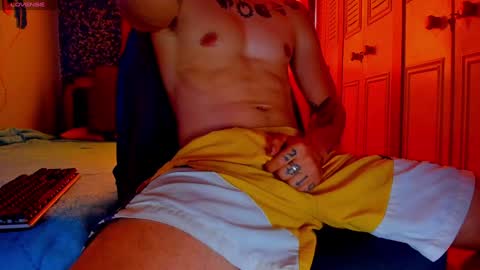 Snapshot of sebastian_foxter chatting on January 2025 02:59:02 PM Sebastian online show from January 2025 02:59:02 PM