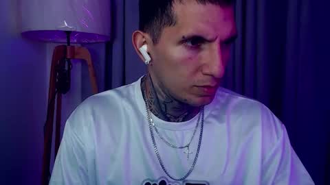 Sebastian online show from October 2025 02:01:01 AM