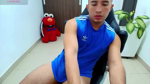 juan  sebastian online show from October 2025 04:38:02 PM