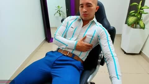 Snapshot of sebastian_oconnor77 chatting on May 2026 12:56:01 PM juan sebastian online show from May 2026 12:56:01 PM