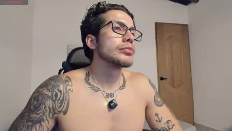 Snapshot of sebastianortizm chatting on May 2026 01:24:02 AM Lucian Sinclair online show from May 2026 01:24:02 AM