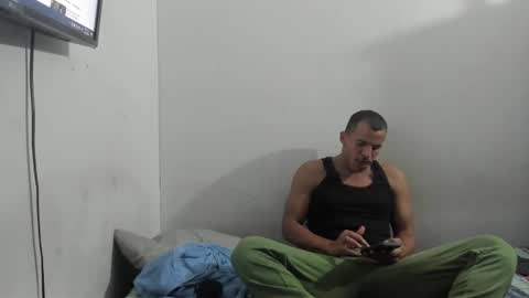 Snapshot of sebastianp13 chatting on January 2025 02:22:02 AM sebatian palacios online show from January 2025 02:22:02 AM