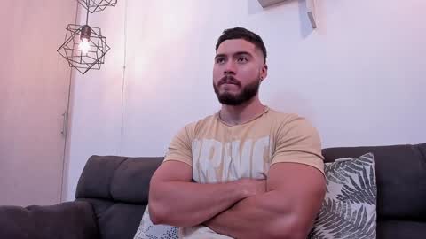 Instagram jeanpaulfit  online show from January 2025 07:28:02 PM