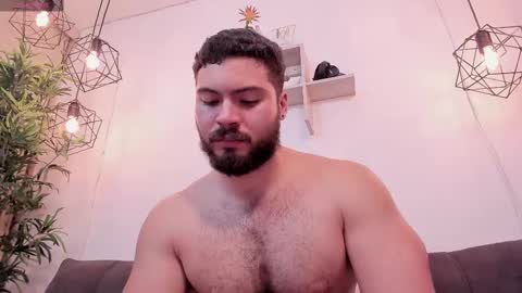 Instagram jeanpaulfit  online show from March 2025 10:32:02 PM