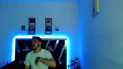 Sebas online show from June 2026 03:25:01 AM