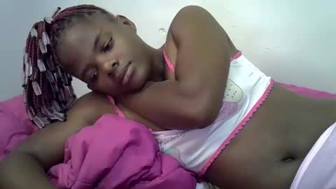 cruce online show from December 2025 06:00:01 AM