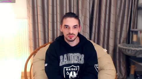 Snapshot of secret_sir chatting on December 2024 10:22:01 PM Dean Carter online show from December 2024 10:22:01 PM