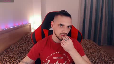 Snapshot of secret_sir chatting on March 2025 12:16:01 AM Dean Carter online show from March 2025 12:16:01 AM