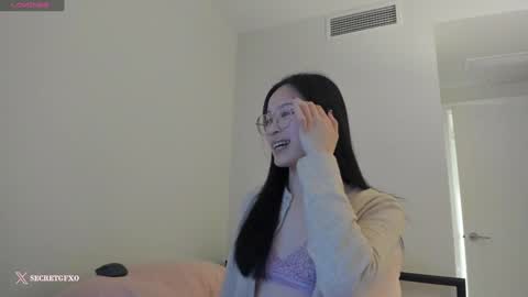 Snapshot of secretgirlfriendxo chatting on February 2025 06:26:02 AM Angela online show from February 2025 06:26:02 AM