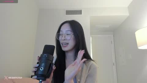 Snapshot of secretgirlfriendxo chatting on February 2025 08:21:02 AM Angela online show from February 2025 08:21:02 AM