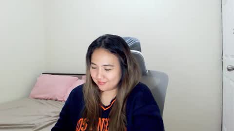 MILAN online show from February 2025 01:39:02 PM