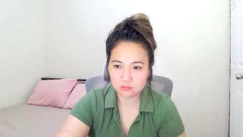 MILAN online show from February 2025 02:53:01 AM