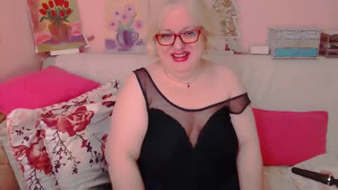Alice online show from October 2025 07:09:02 PM